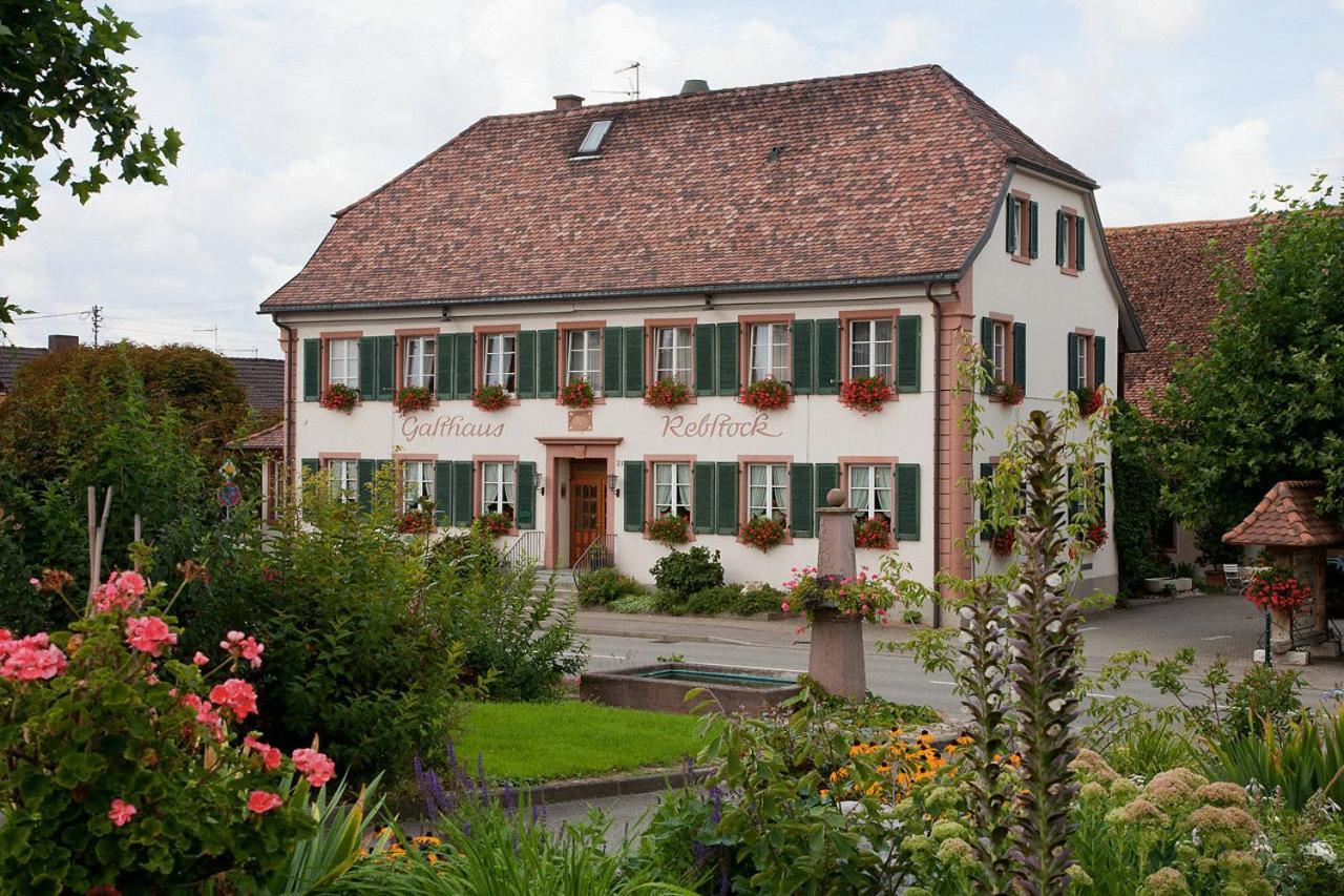 Gasthaus Rebstock Egringen Efringen-Kirchen Εξωτερικό φωτογραφία